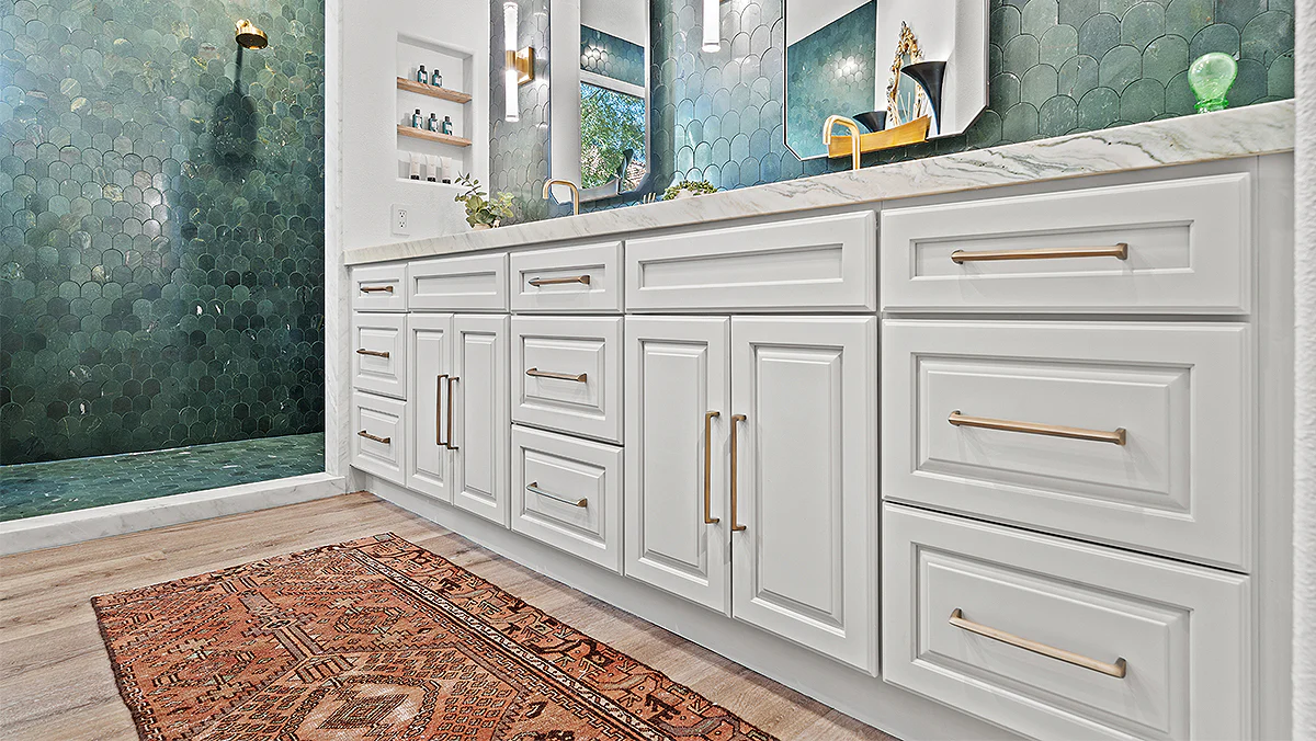 Cabinet Sample - Chalet White - Image 14