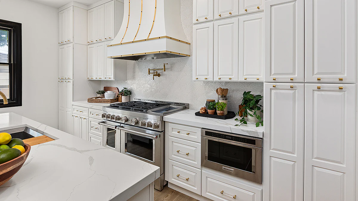 Cabinet Sample - Chalet White - Image 6